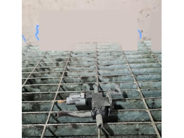 bontott HONDA CR-V Lefújószelep