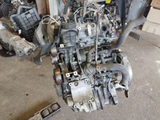 bontott HONDA CR-V Motor (Fűzött blokk hengerfejjel)