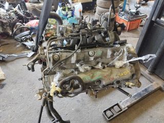 bontott HONDA CR-V Motor (Fűzött blokk hengerfejjel)