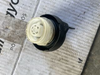 bontott HONDA CR-V Tanksapka