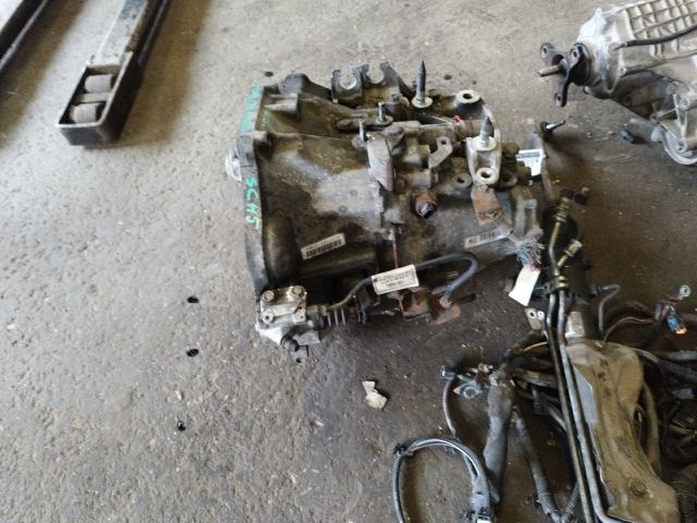 bontott HONDA CR-V Váltó (Mechanikus)