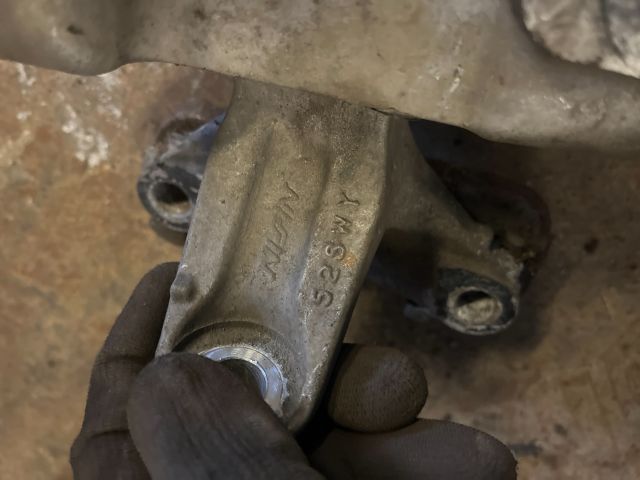 bontott HONDA CR-V Váltó Tartó Bak (Pozíciófüggetlen)