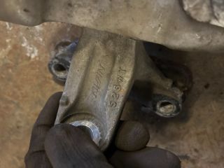 bontott HONDA CR-V Váltó Tartó Bak (Pozíciófüggetlen)