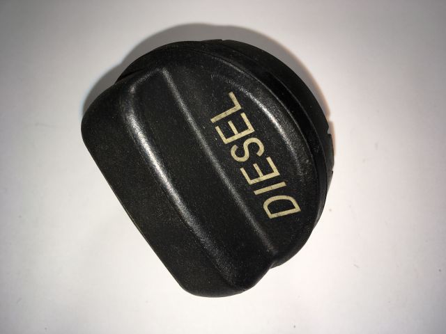 bontott HONDA CR-V Tanksapka