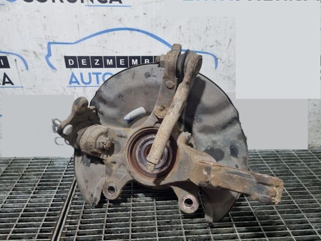 bontott HONDA CR-V Bal első Csonkállvány