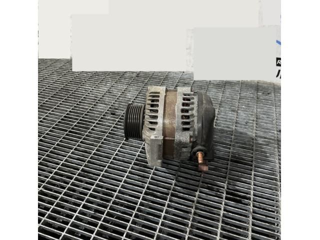 bontott HONDA CR-V Generátor