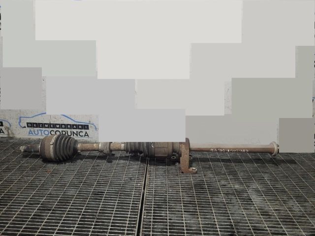 bontott HONDA CR-V Jobb Féltengely