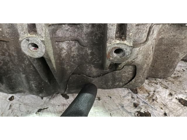 bontott HONDA CR-V Motor (Fűzött blokk hengerfejjel)