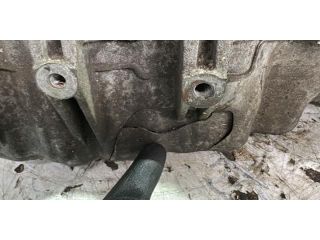 bontott HONDA CR-V Motor (Fűzött blokk hengerfejjel)