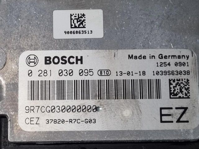 bontott HONDA CR-V Motorvezérlő