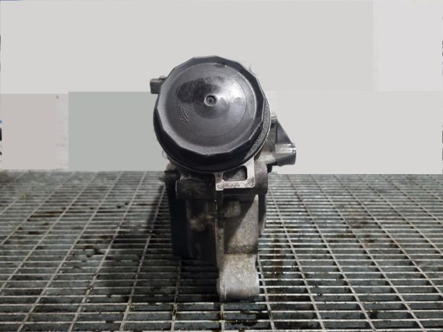 bontott HONDA CR-V Olajszűrő Ház