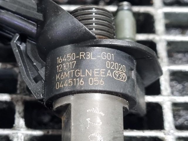 bontott HONDA CR-V Porlasztó (1 db)