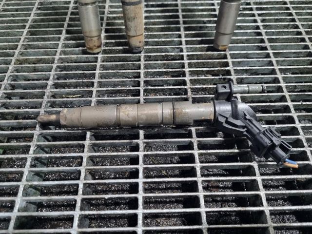 bontott HONDA CR-V Porlasztó (1 db)