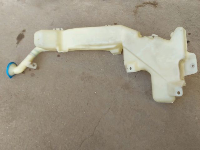 bontott HONDA CR-V Ablakmosó Tartály