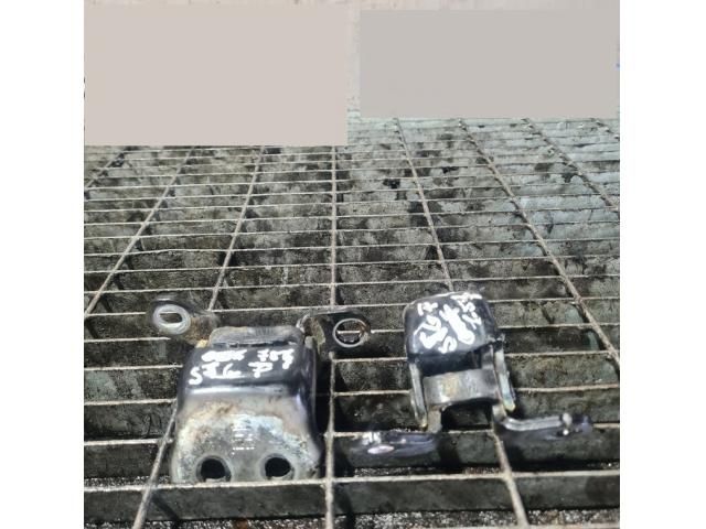 bontott HONDA CR-V Ajtó Zsanér (Pozíciófüggetlen)