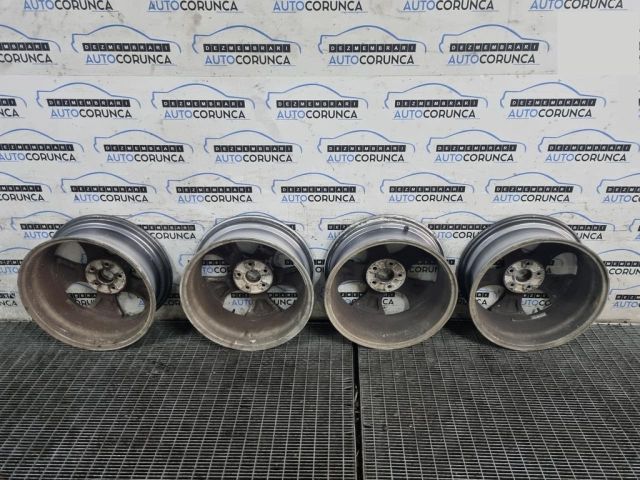 bontott HONDA CR-V Alufelni Szett