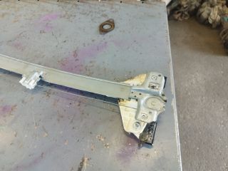 bontott HONDA CR-V Bal első Ablakemelő Szerkezet (Elektromos)