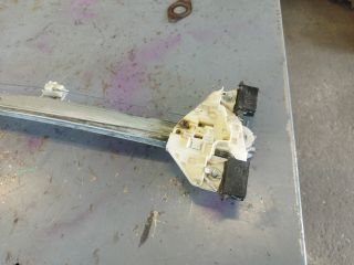 bontott HONDA CR-V Bal első Ablakemelő Szerkezet (Elektromos)