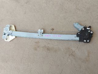 bontott HONDA CR-V Bal első Ablakemelő Szerkezet (Elektromos)