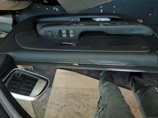 bontott HONDA CR-V Bal első Ajtó (Üres lemez)