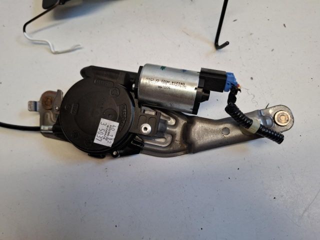 bontott HONDA CR-V Bal első Gerinctámasz