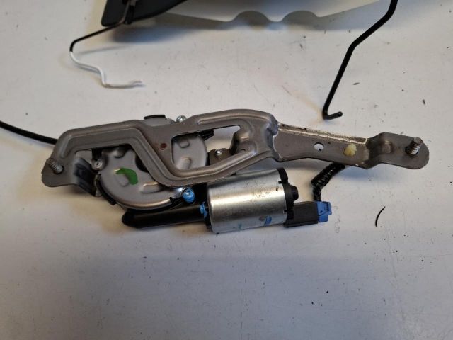 bontott HONDA CR-V Bal első Gerinctámasz