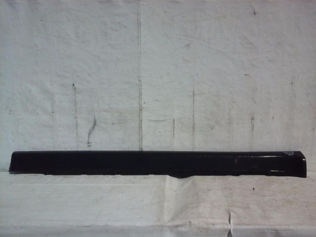 bontott HONDA CR-V Bal első Küszöb Díszléc