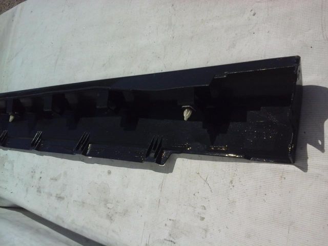 bontott HONDA CR-V Bal első Küszöb Díszléc