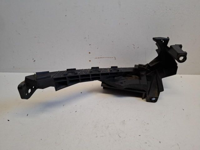 bontott HONDA CR-V Bal első Lökhárító Tartó (Műanyag)