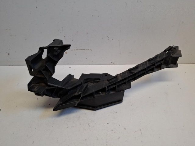 bontott HONDA CR-V Bal első Lökhárító Tartó (Műanyag)