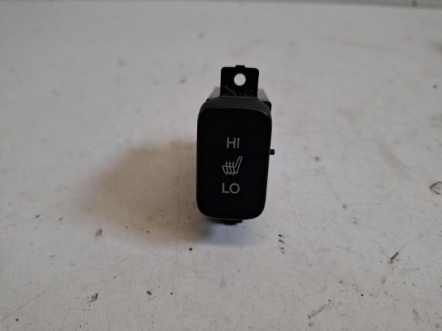 bontott HONDA CR-V Bal első Ülésfűtés Kapcsoló