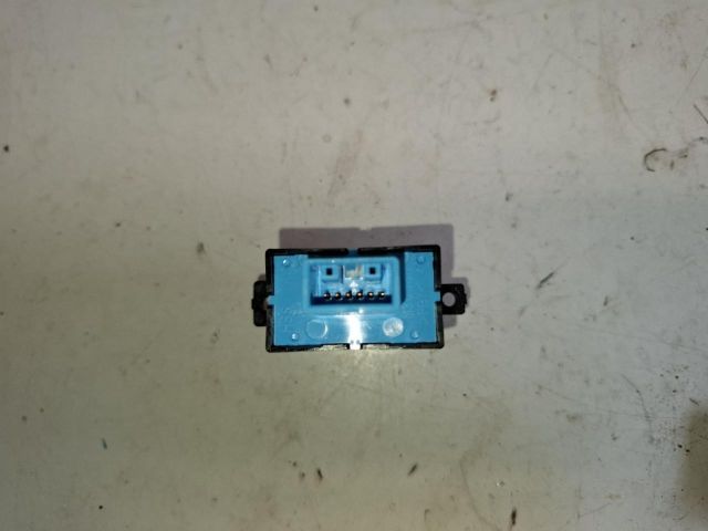 bontott HONDA CR-V Bal első Ülésfűtés Kapcsoló