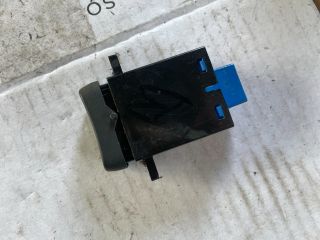 bontott HONDA CR-V Bal első Ülésfűtés Kapcsoló