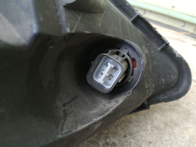 bontott HONDA CR-V Bal Fényszóró