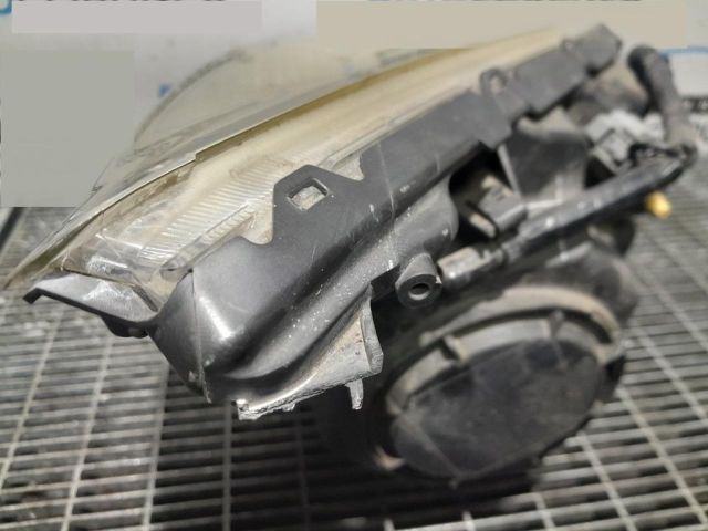 bontott HONDA CR-V Bal Fényszóró