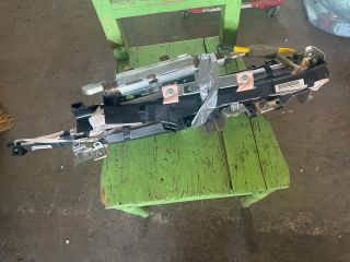 bontott HONDA CR-V Bal Függönylégzsák és Oldallégzsák