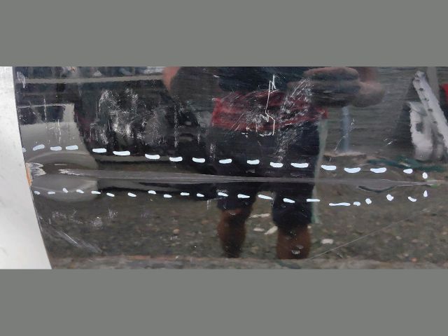 bontott HONDA CR-V Bal hátsó Ajtó (Üres lemez)