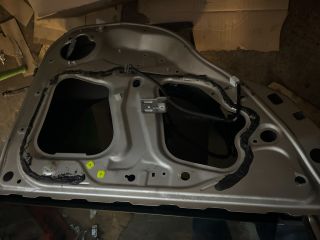 bontott HONDA CR-V Bal hátsó Ajtó (Üres lemez)