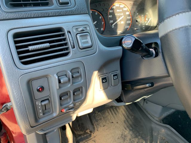 bontott HONDA CR-V Bal hátsó Ajtó (Üres lemez)