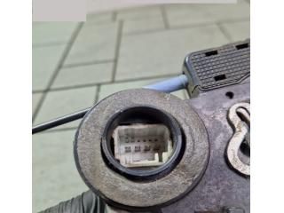 bontott HONDA CR-V Bal hátsó Ajtózár