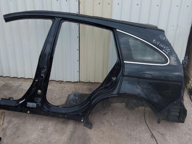 bontott HONDA CR-V Bal hátsó Sárvédő