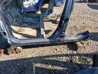 bontott HONDA CR-V Bal Küszöb