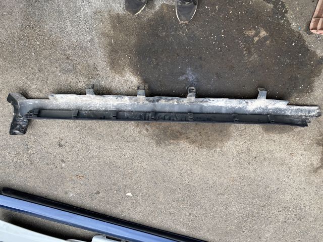 bontott HONDA CR-V Bal Küszöb