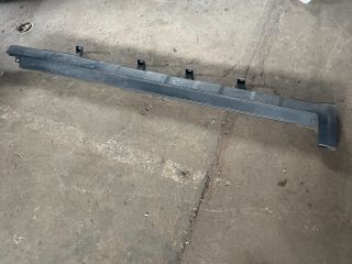 bontott HONDA CR-V Bal Küszöb