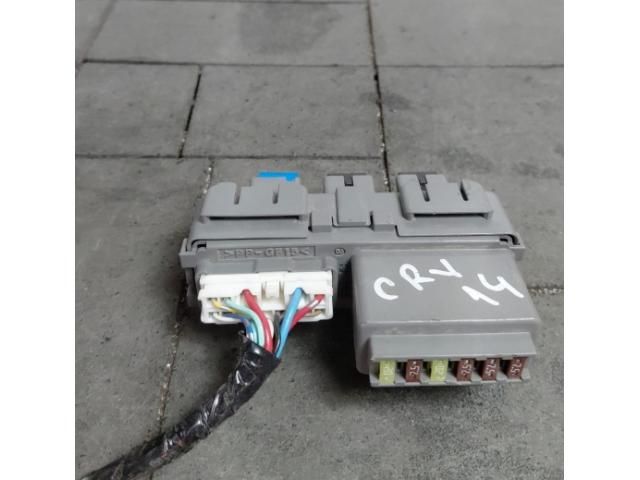 bontott HONDA CR-V Biztosítéktábla Csomagtér