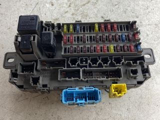 bontott HONDA CR-V Biztosítéktábla Doboz