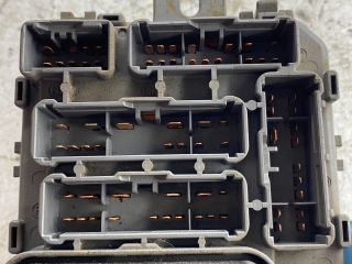 bontott HONDA CR-V Biztosítéktábla Doboz