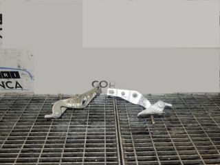 bontott HONDA CR-V Csomagtérajtó Zsanér