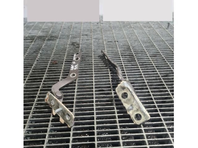 bontott HONDA CR-V Csomagtérajtó Zsanér