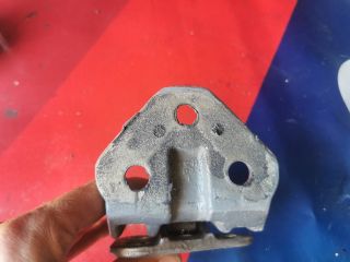 bontott HONDA CR-V Csomagtérajtó Zsanér